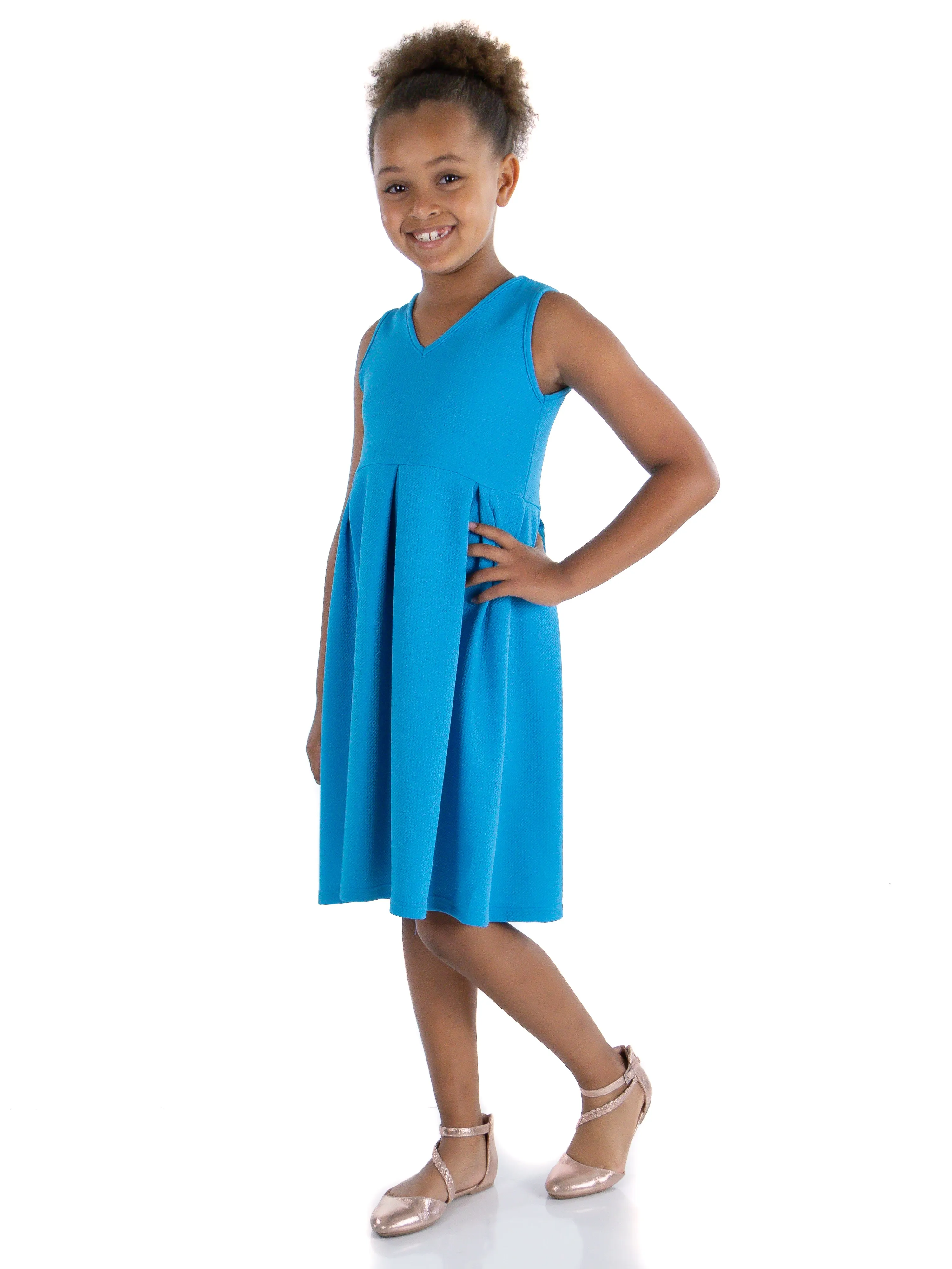 24seven Comfort Apparel Girls Sleeveless Pleated Party Dress