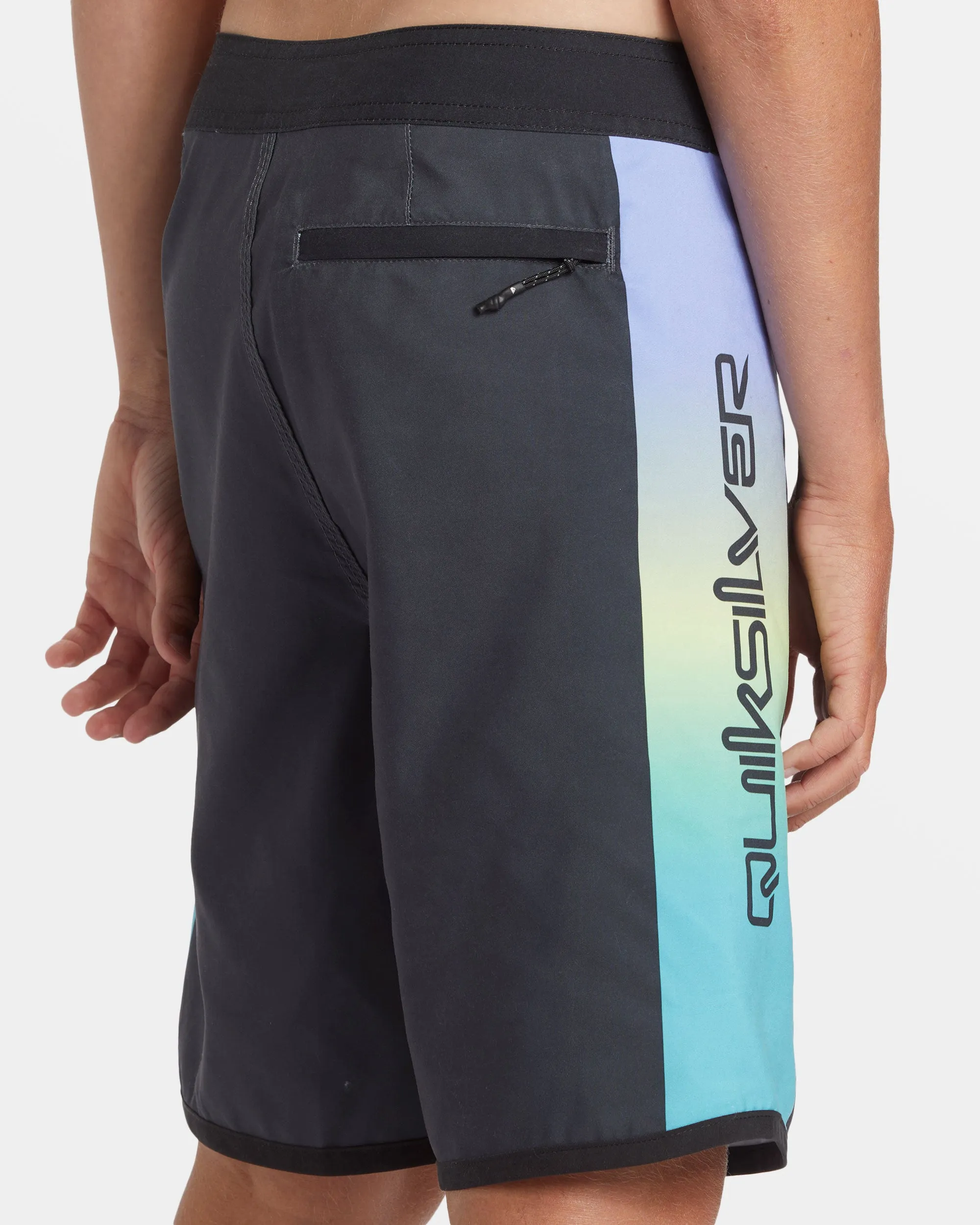 Boys 8-16 Everyday Holmes 17" Boardshorts - Tarmac