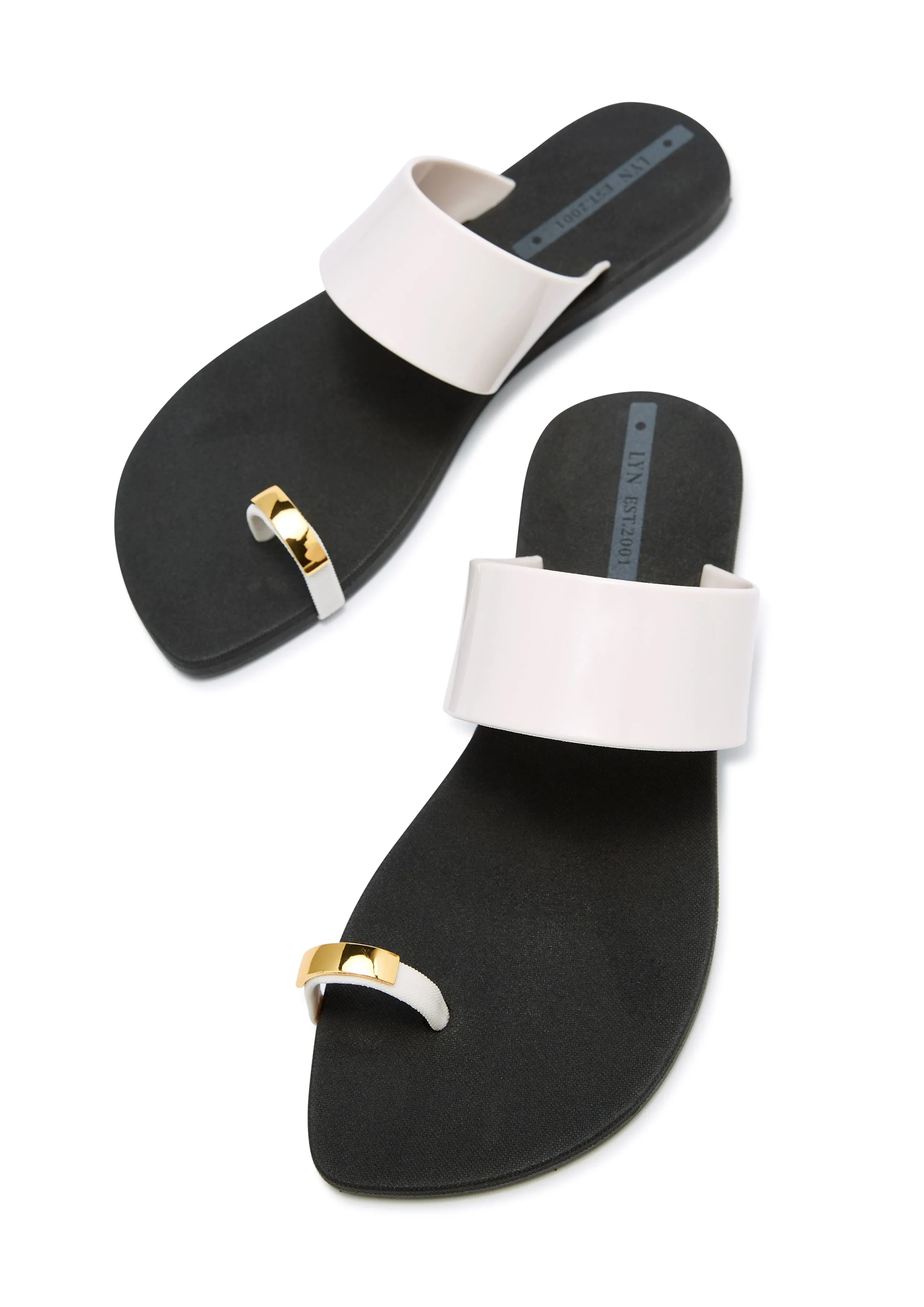 Byron Flat Sandals - Off-White