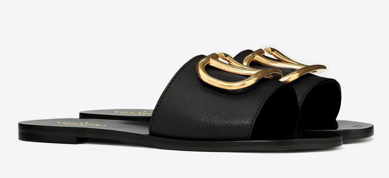 Grainy Cowhide Slide Sandal with Go Logo Detail, Black