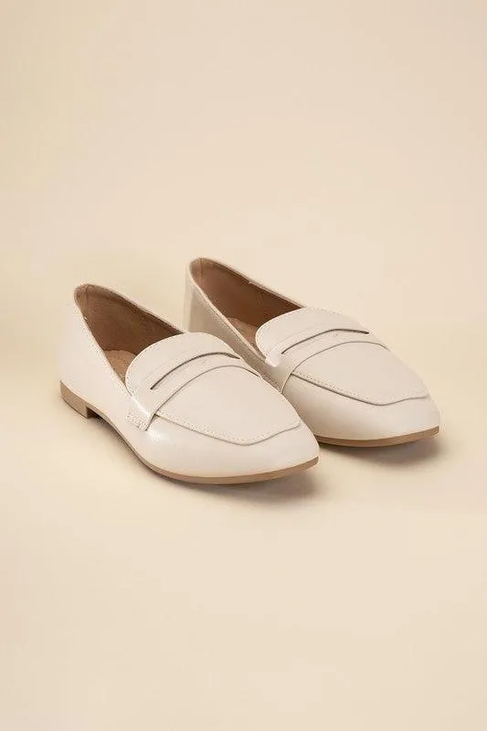 Harriet-8 Classic Casual Flats