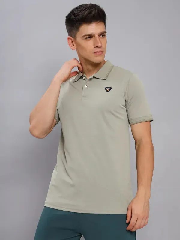 Men Colorblock Slim Fit Polo T-shirt with ELASTO PLUS