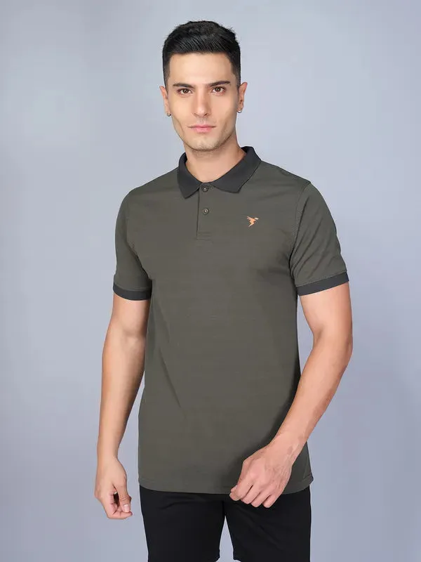 Men Colorblock Slim Fit Polo T-shirt with ELASTO PLUS