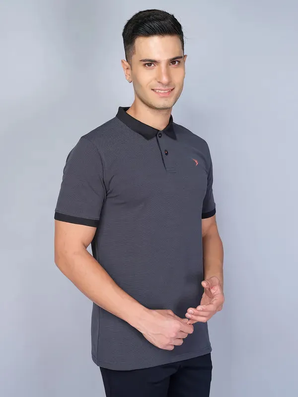 Men Colorblock Slim Fit Polo T-shirt with ELASTO PLUS