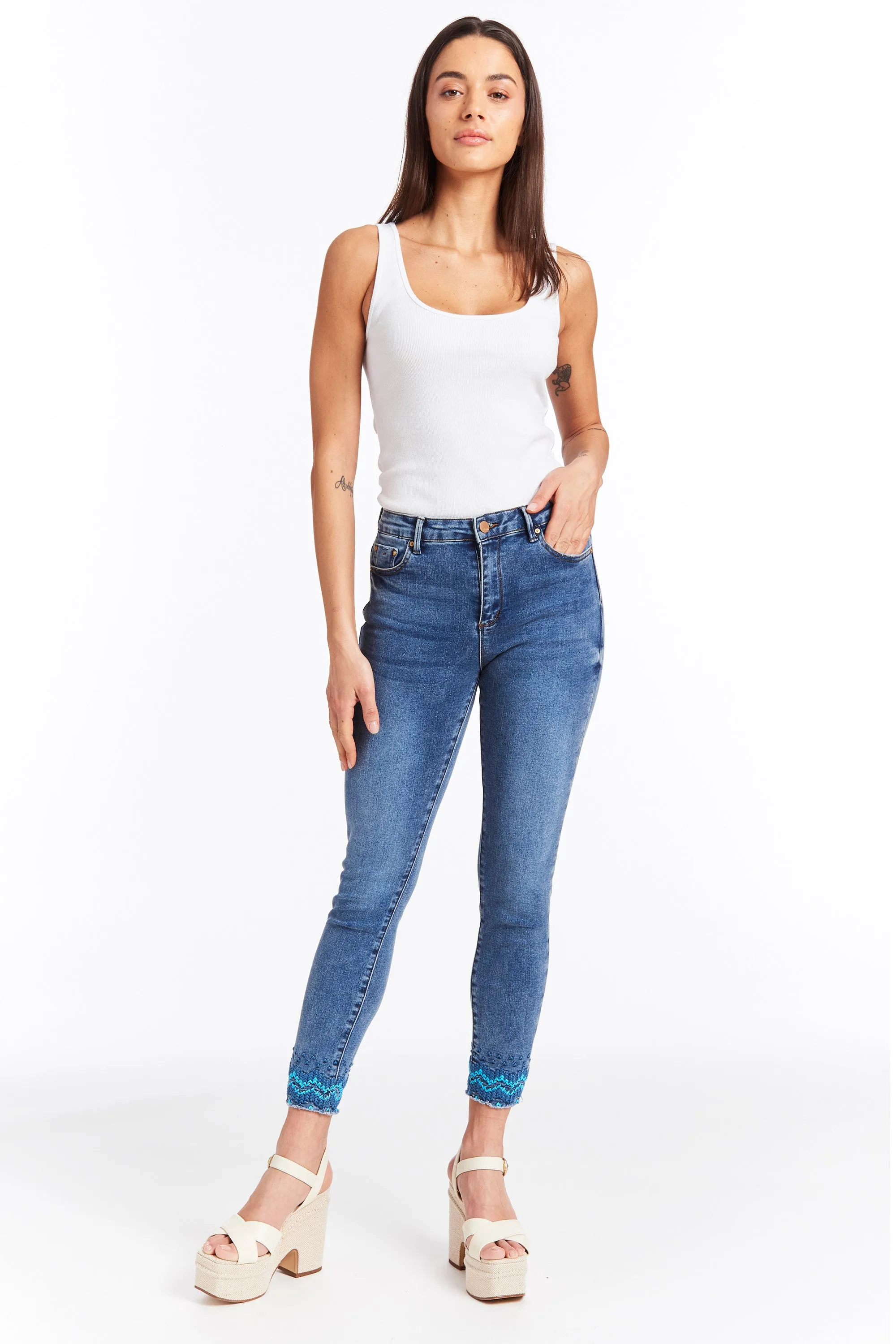 Mona - Embroidered Hem Skinny Crop In Indigo