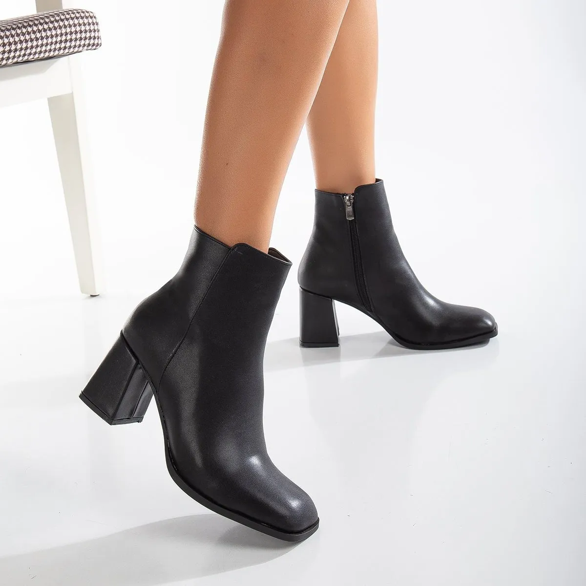 Nadine - Black Matt Ankle Boots