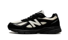 New Balance 990v4 MiUSA Joe Freshgoods 1998 Outro