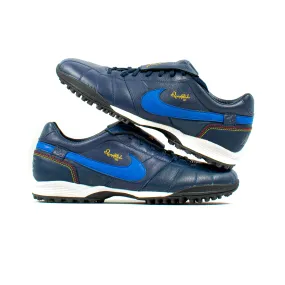 Nike Tiempo Ronaldinho Guri Obsidian Turf