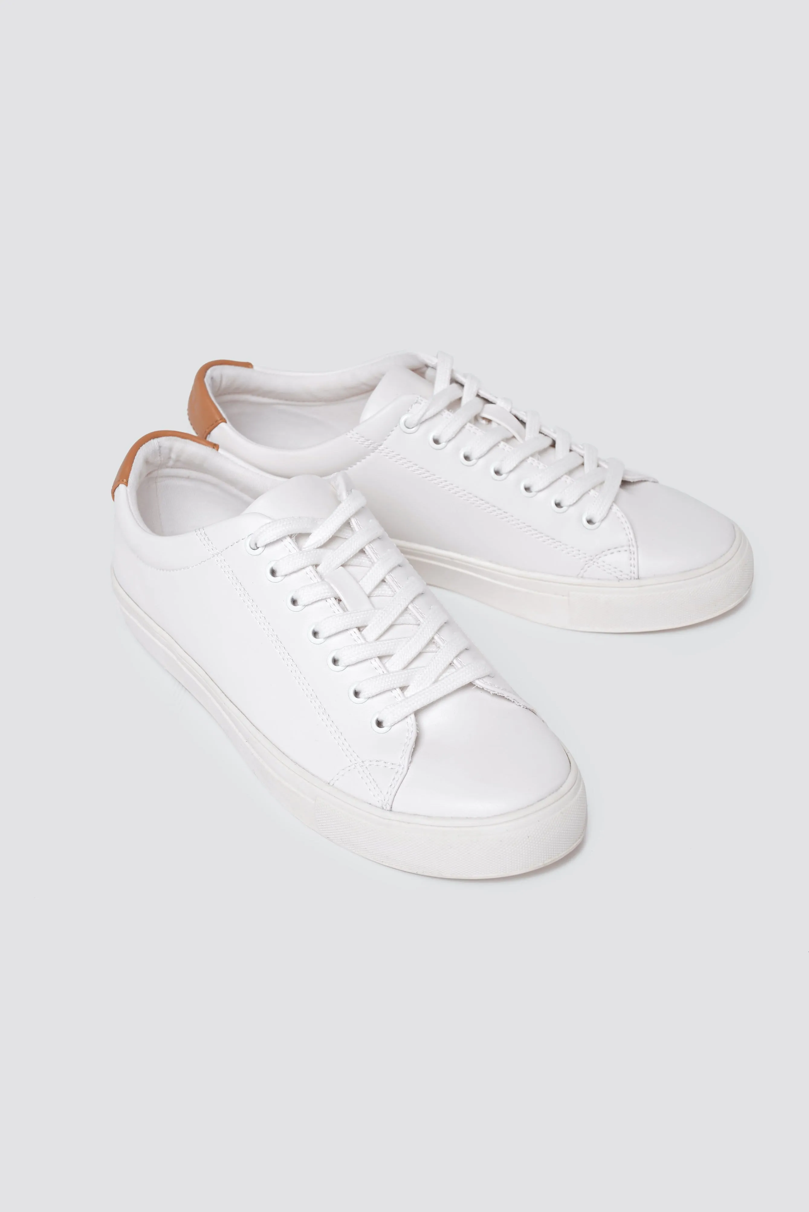 R-Kind Unisex Vegan Leather Sneakers | Moon White