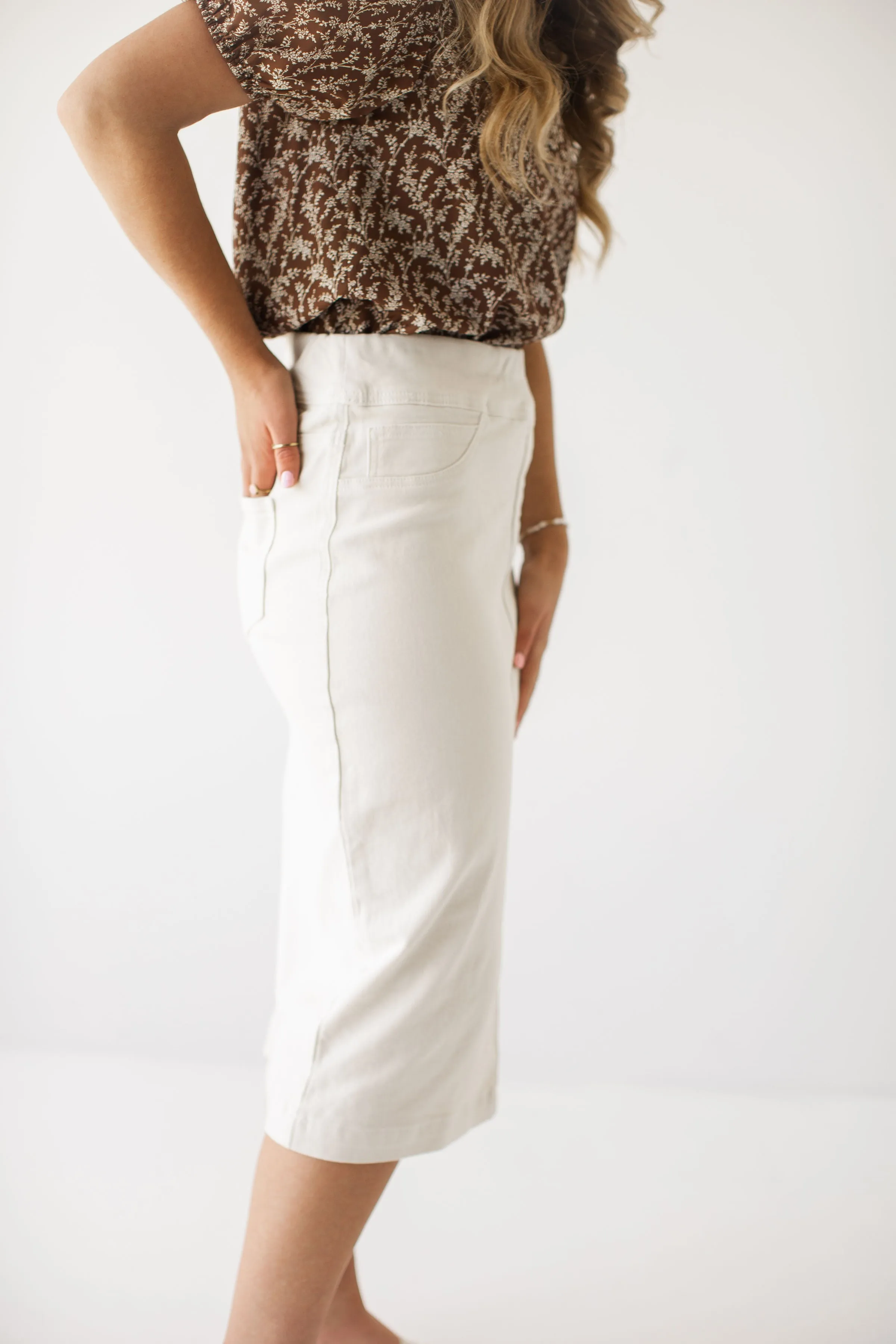 'Sara' Stretch Denim Skirt in Alabaster