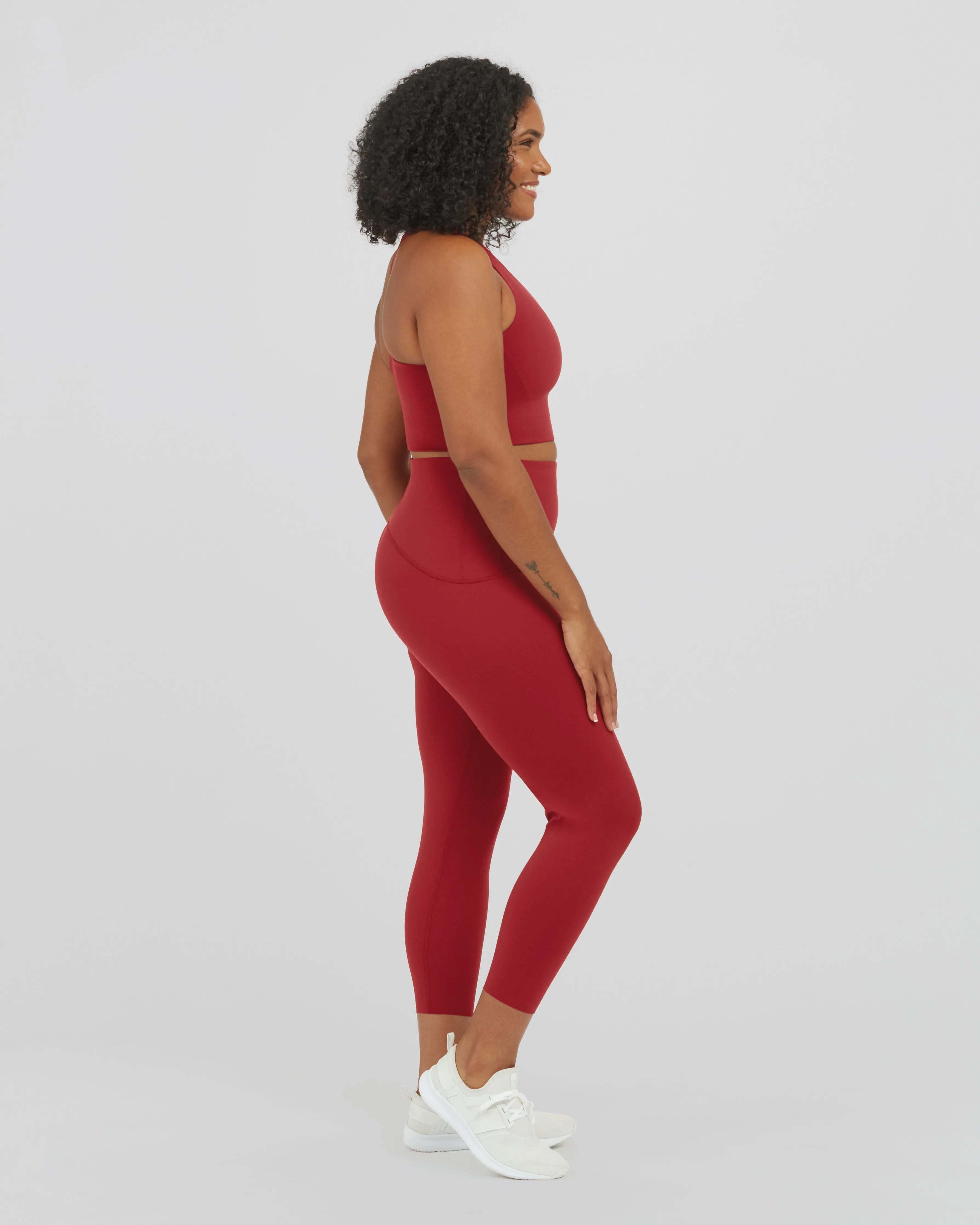 SPANXshape™ Booty Boost® 7/8 Leggings