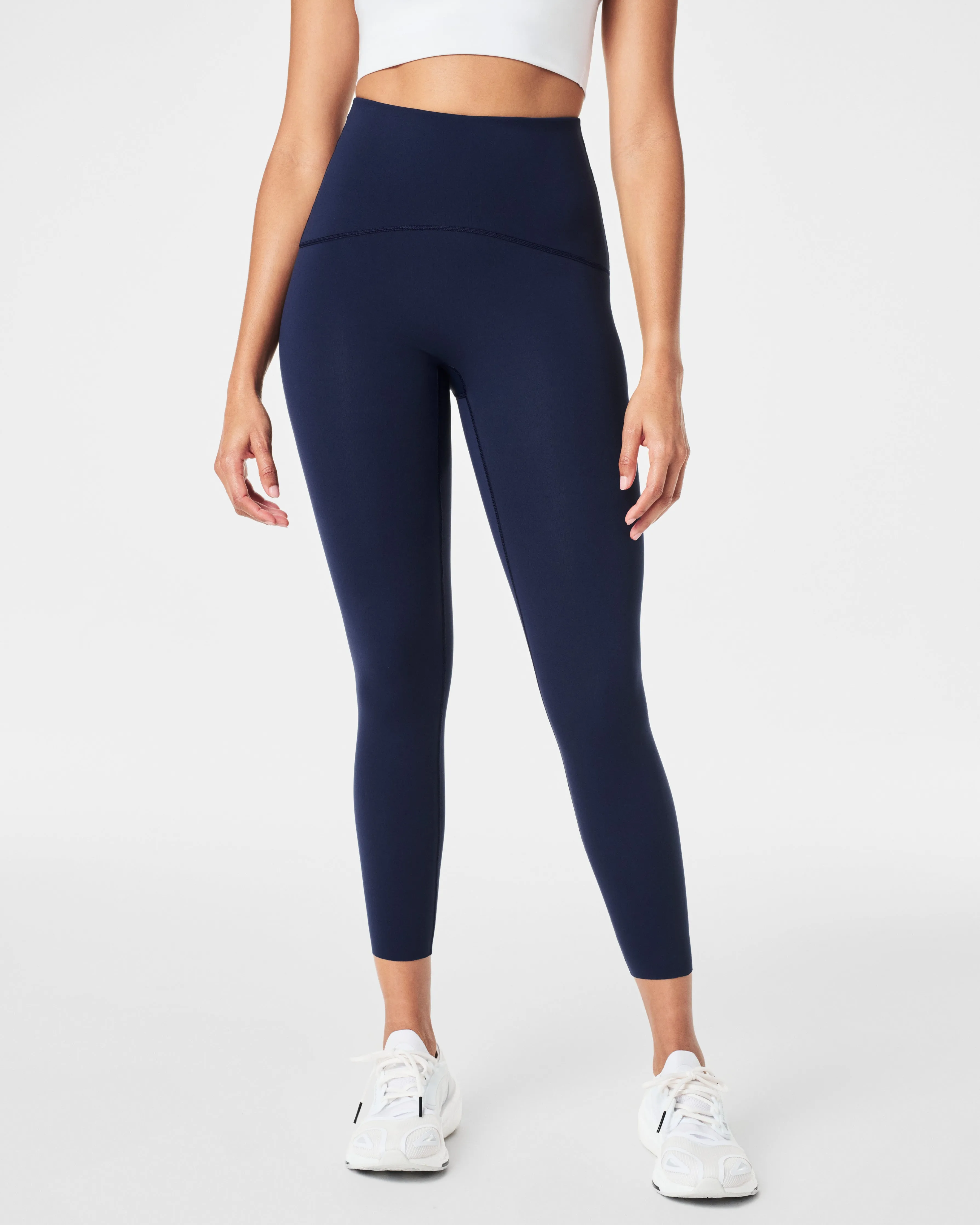 SPANXshape™ Booty Boost® 7/8 Leggings