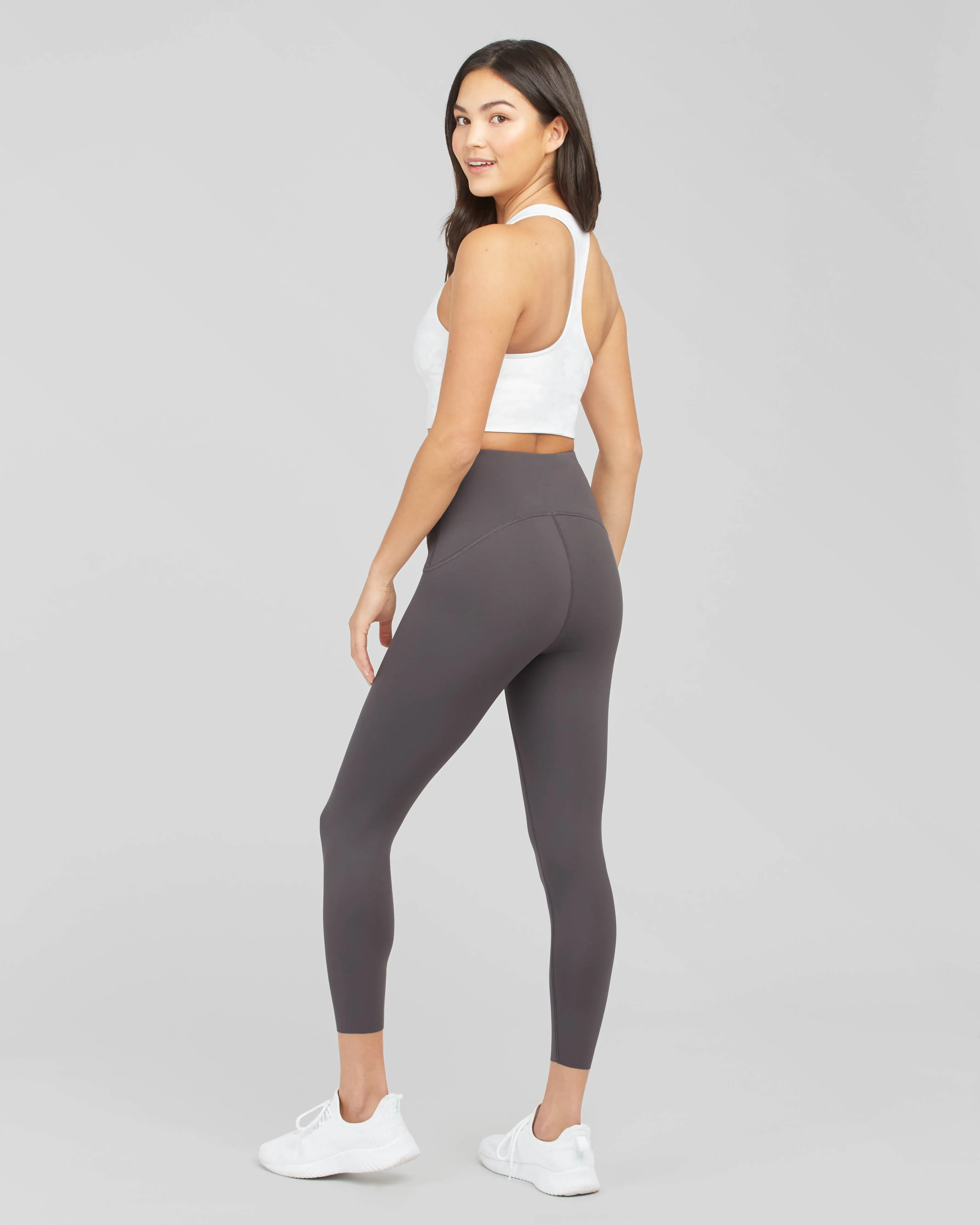 SPANXshape™ Booty Boost® 7/8 Leggings