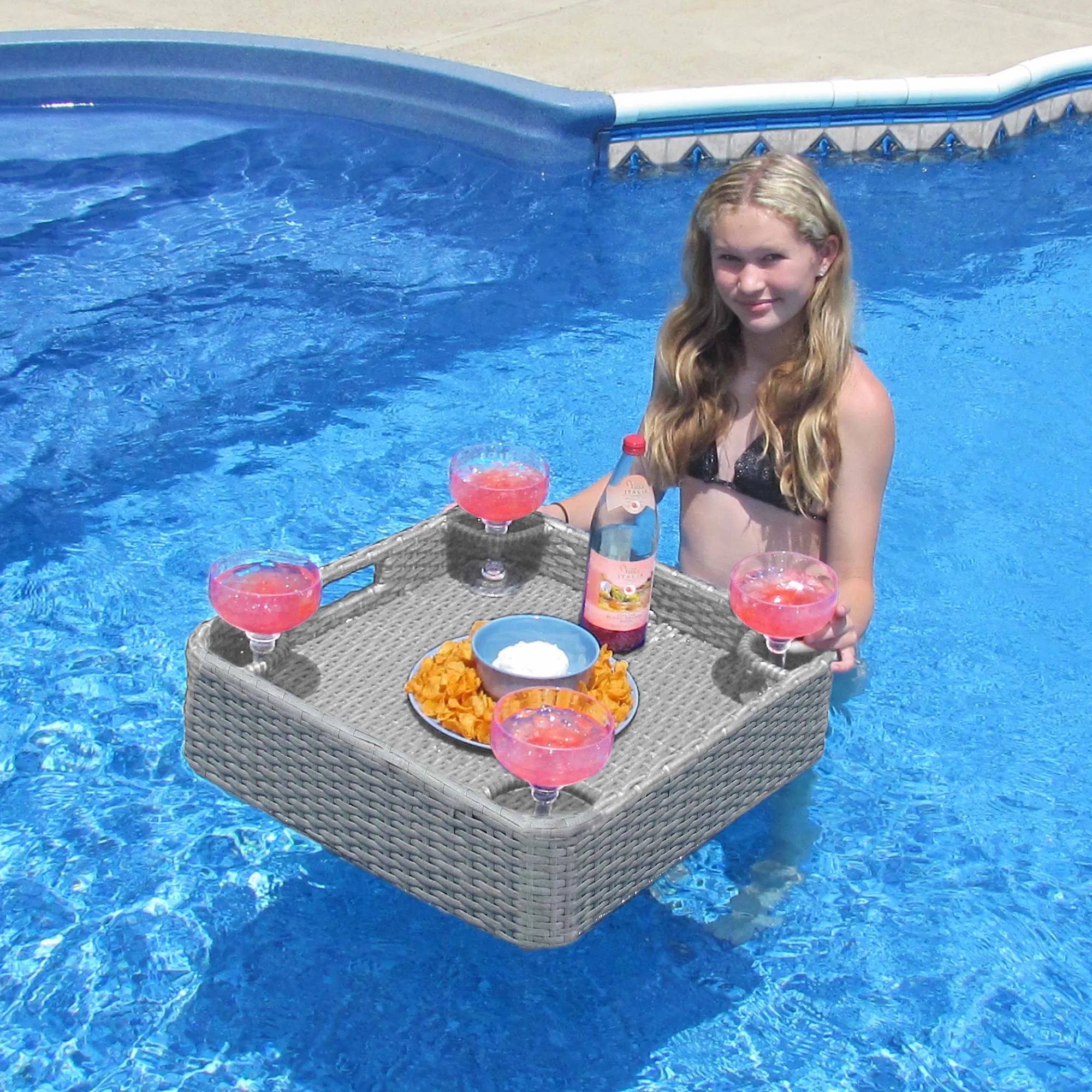 SUNJOY 24x24 Inch Wicker Floating Pool Tray Aluminum Frame Pool Accessory Tray for Drinks, Snacks, and Essentials